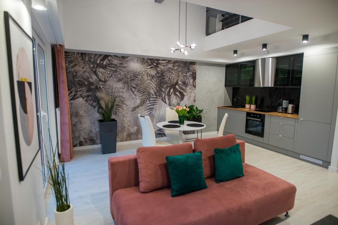 Nowoczesny Apartament Na Warmii I Mazurach Z Garazem Бискупец Экстерьер фото