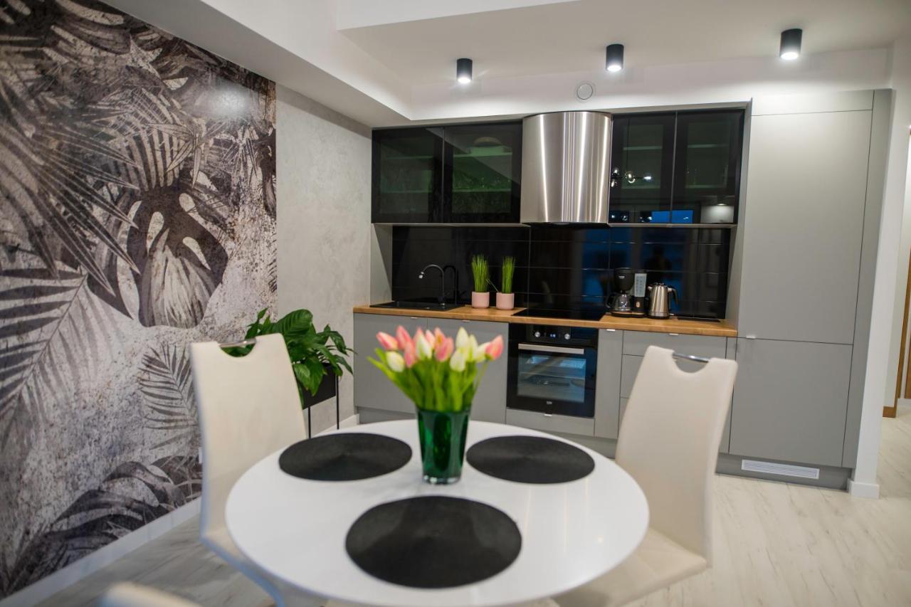 Nowoczesny Apartament Na Warmii I Mazurach Z Garazem Бискупец Экстерьер фото